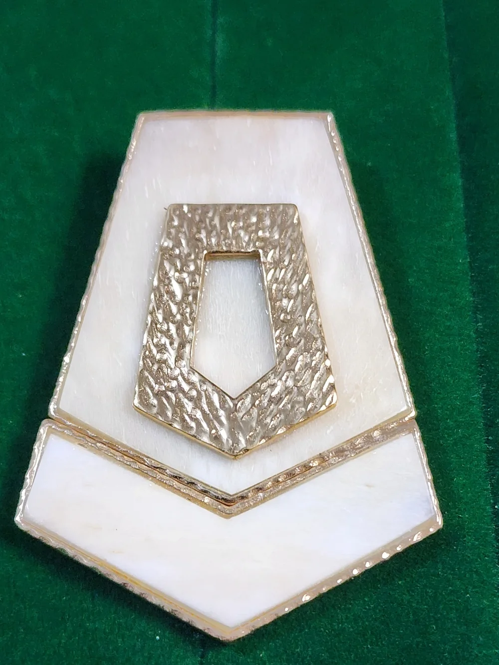 Akola chic geometric